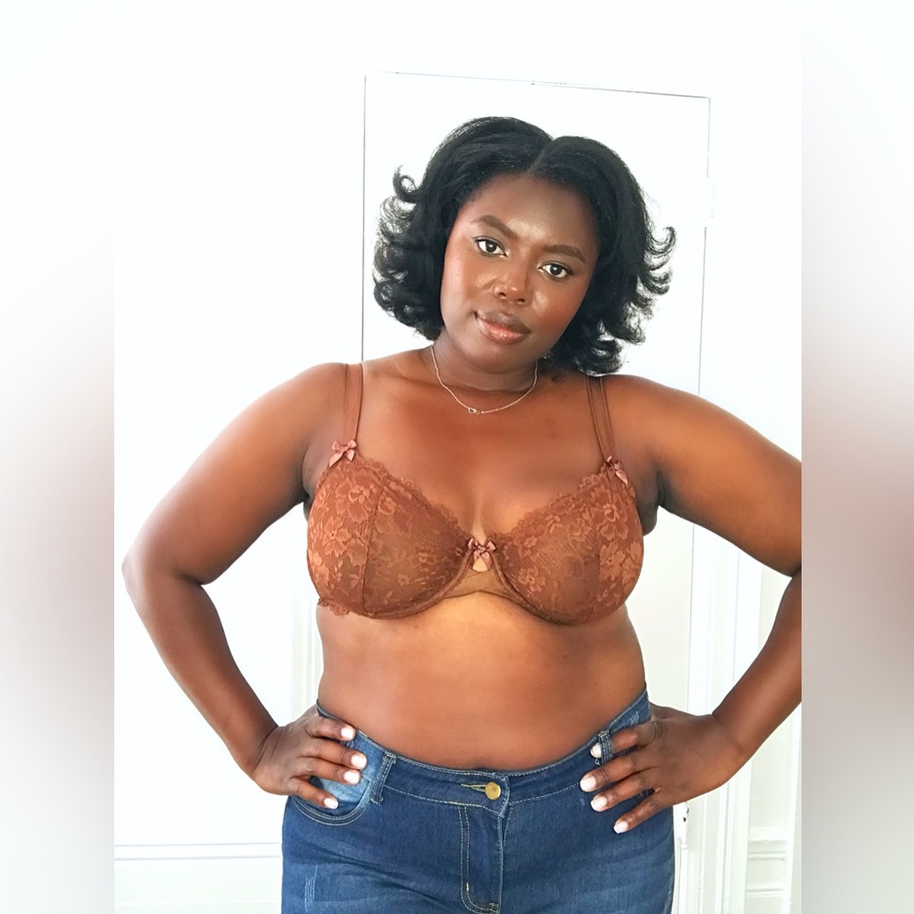 Savage X Fenty Underlined Floral Lace Bra In Brown Sugar in size (42C) Bows